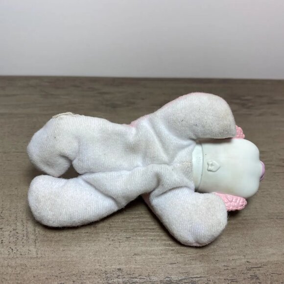 Hasbro Puppy Surprise Baby Pink and White - Missing Ribbon - Picture 5 of 5
